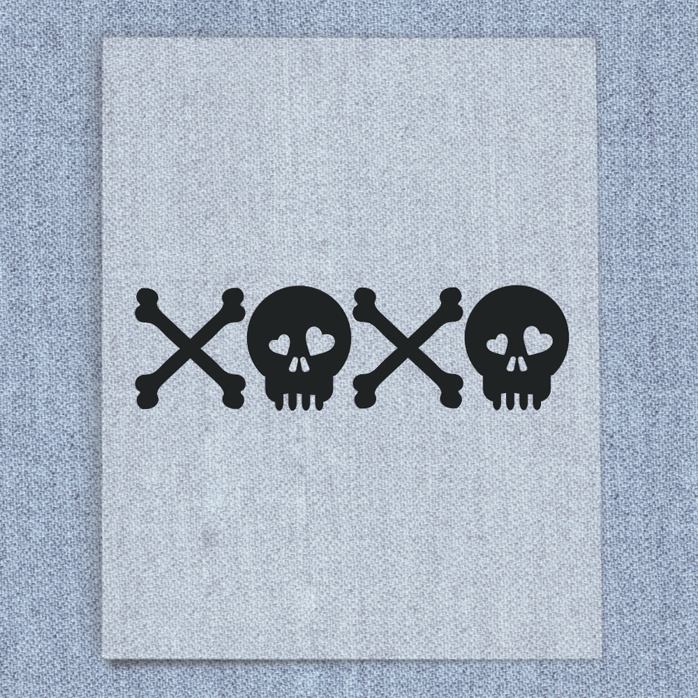 XOXO Skulls