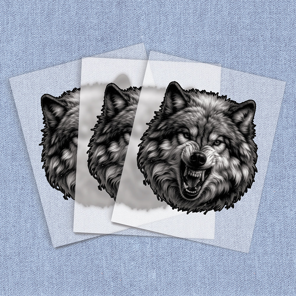 Snarling Wolf